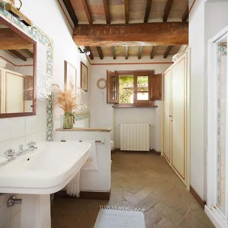 Le Volpaie 6&1, Emma