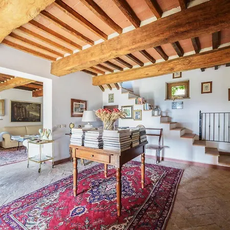 Le Volpaie 6&1, Emma *