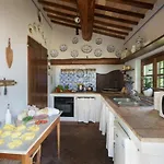 Le Volpaie 6&1, Emma Villa Cortona