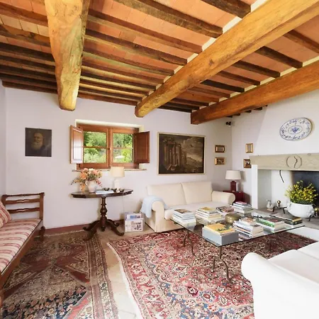 Le Volpaie 6&1, Emma Villa Cortona